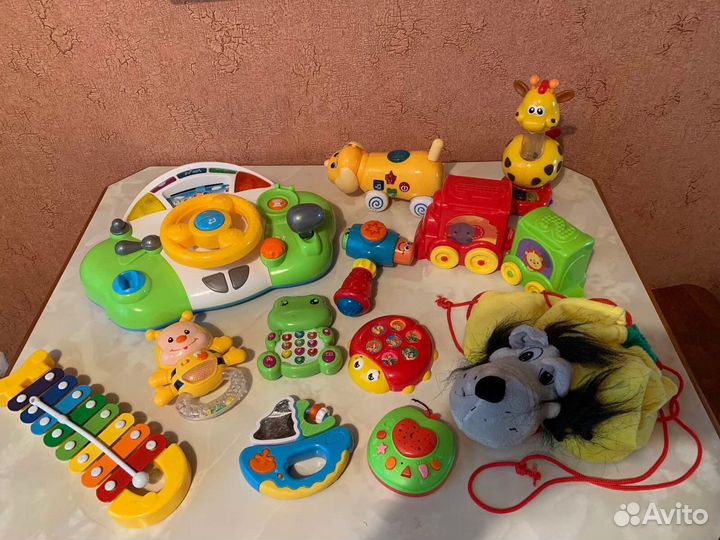 Развивающие игрушки пакетом