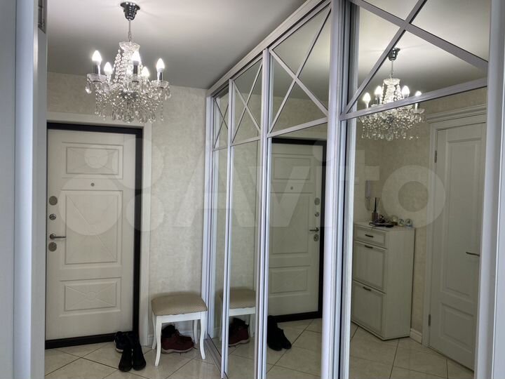 2-к. квартира, 56 м², 7/10 эт.