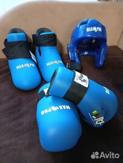 Защита для тхэквондо шлем, футы, перчатки