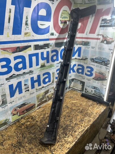 Порог левый накладка Мицубиси Аутлендер CU 1