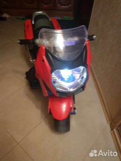 Мотоцикл на аккумуляторе.Детям До 6 лет