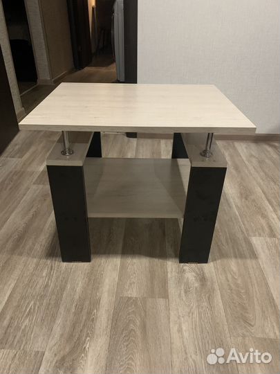 Журнальный стол