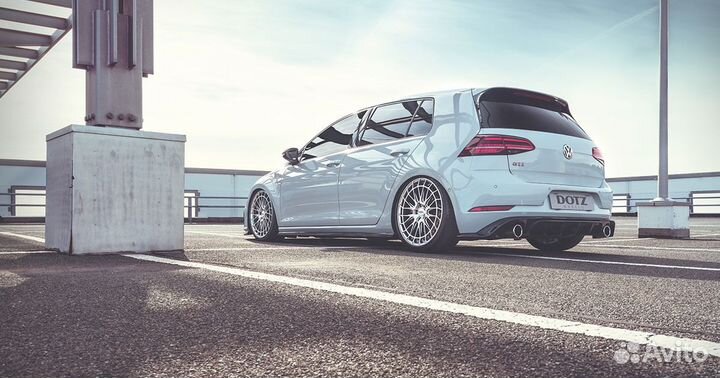 Диски Dotz R19 5x114.3 Lexus IS GS