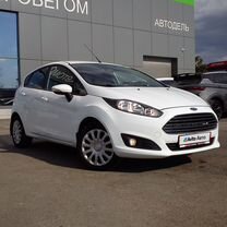 Ford Fiesta 1.6 AMT, 2016, 89 501 км, с пробегом, цена 1 249 000 руб.