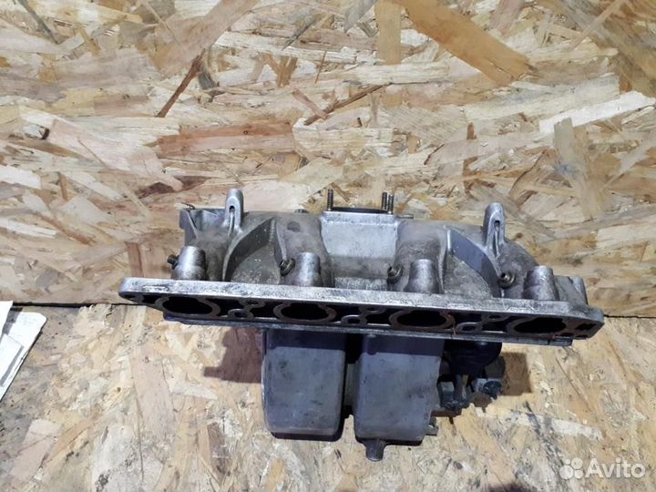 Коллектор впускной Opel Vectra B 99-02