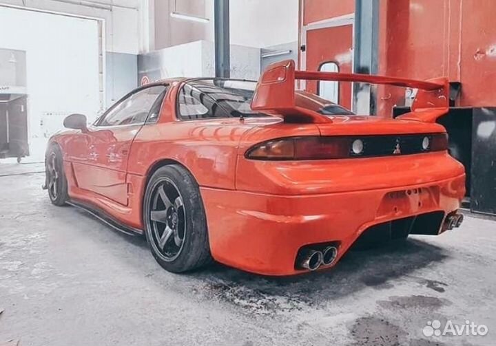 Задний бампер Cianci Novara для Mitsubishi 3000gt