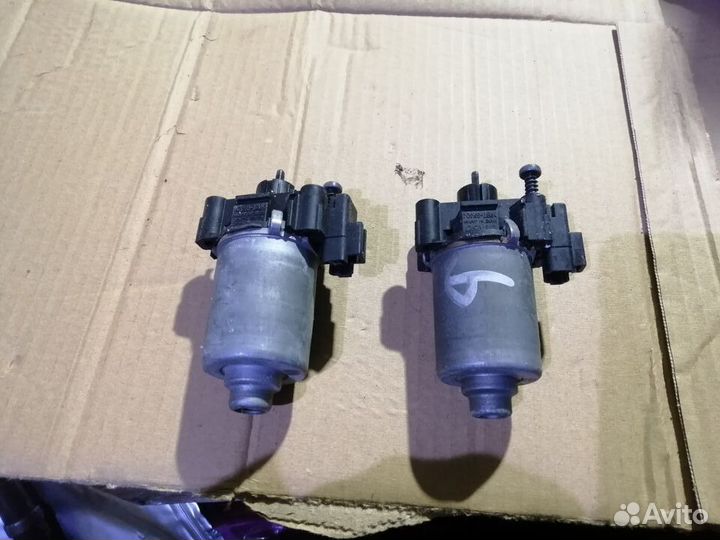 Мотор регулировки сидения Toyota LC200 LX570