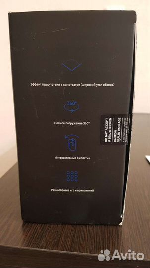 Samsung Gear VR с джойстиком