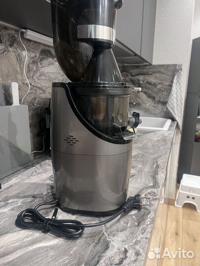 Соковыжималка Bork s611