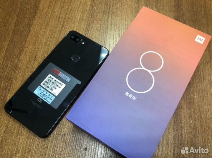 Телефон Xiaomi mi 8 lite