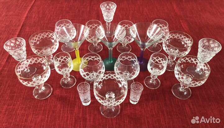 Бокалы, рюмки хрустальные
