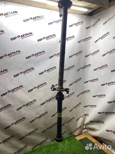 Карданный вал задний Cadillac Srx внедорожник 4.6