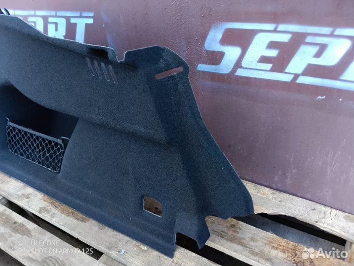 Обшивка багажника левая Audi A3 8V 1.8 cjsb 2014