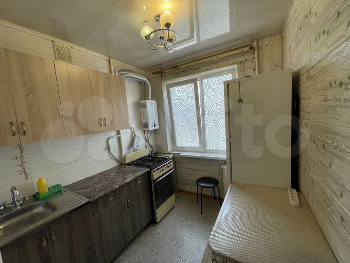 2-к. квартира, 46 м², 2/5 эт.