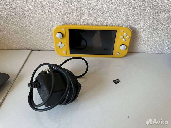 Nintendo switch lite 128g