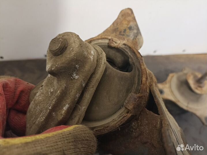 Опора двигателя для Honda Civic 2001-2005