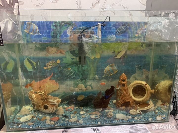 Аквариум с тумбочкой