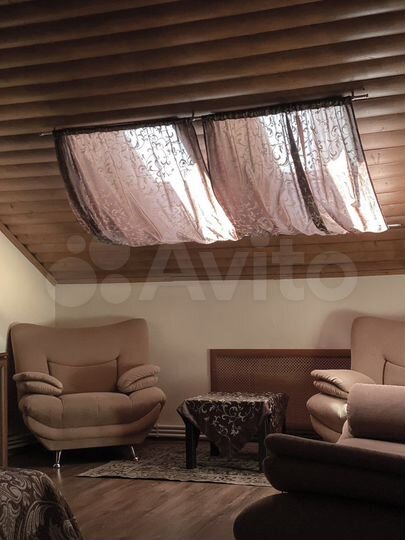 2-к. квартира, 85 м², 4/4 эт.