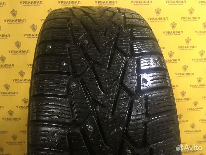 Nokian Tyres Hakkapeliitta 7 215/55 R16 97