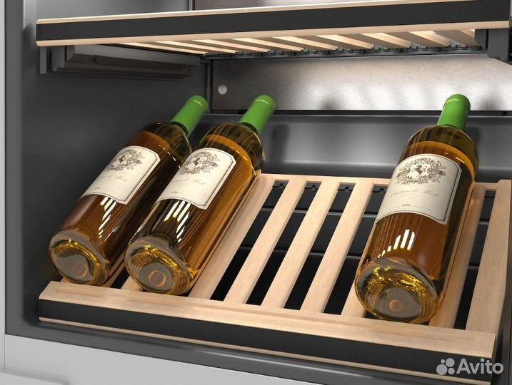 Винный холодильник KWT6422iG