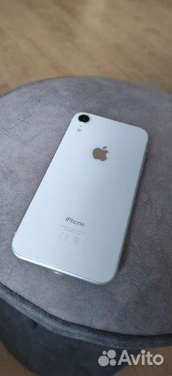 Телефон iPhone XR whaite