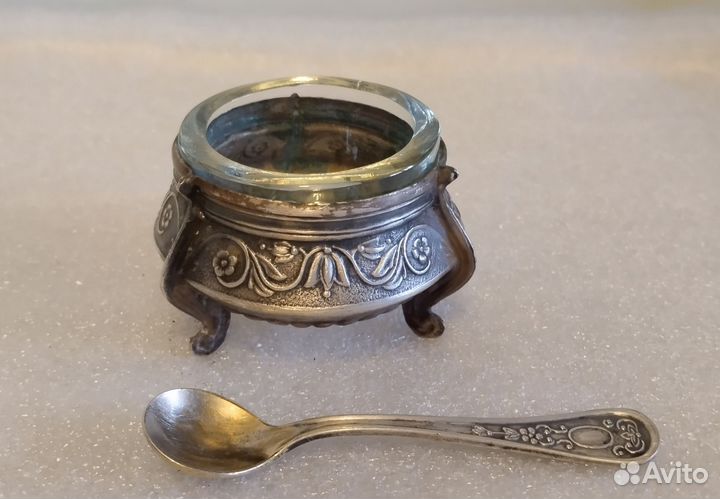 Солонка мельхиоровая