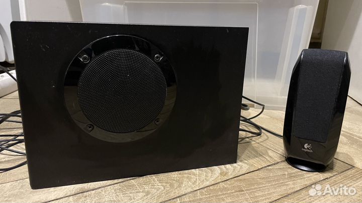 Колонки 2.1 Logitech S-220