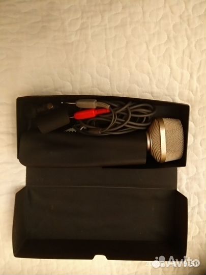 Микрофон конденсорный Сони