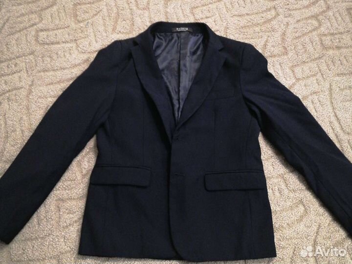 Пиджак на мальчика 140