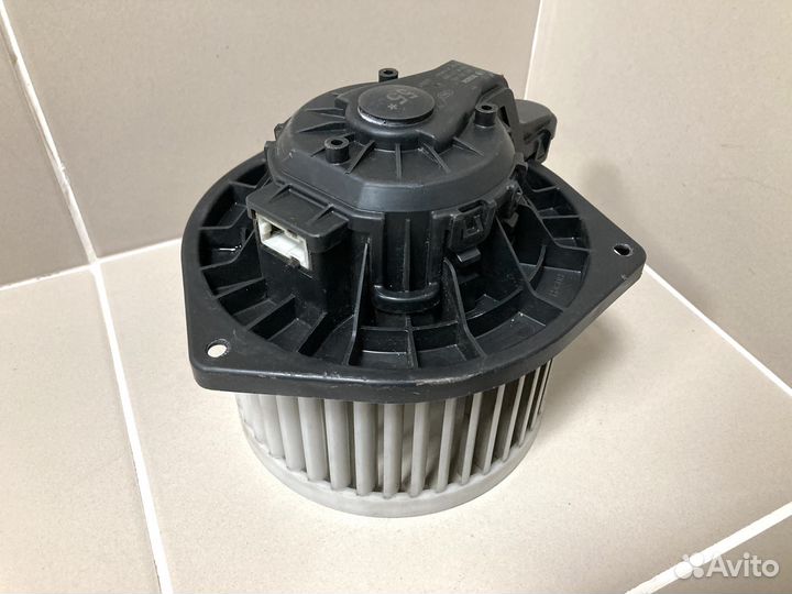 Моторчик отопителя салона Ssang Yong Actyon NEW