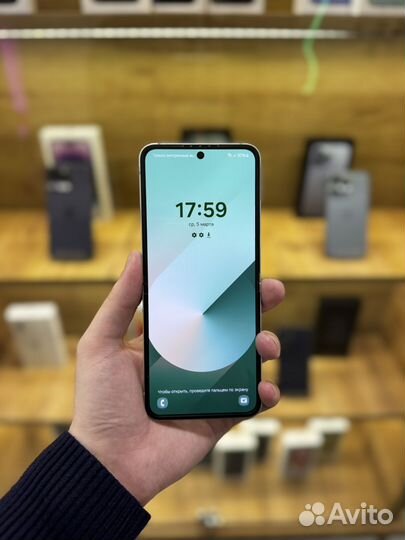 Samsung Galaxy Z Flip 6, 12/256 ГБ