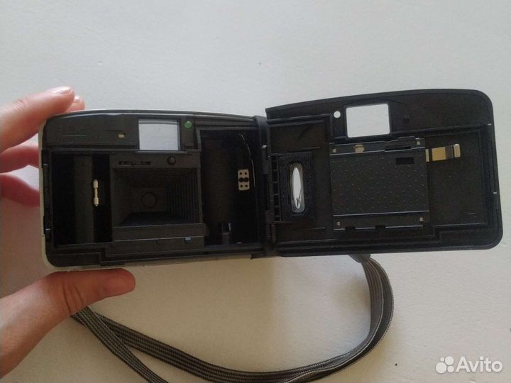 Плёночный фотоаппарат Samsung Fino 20SE