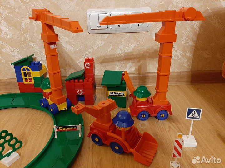 Детский конструктор Bauer - стройка+дорога