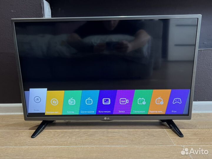Телевизор LG 32 (80 см)