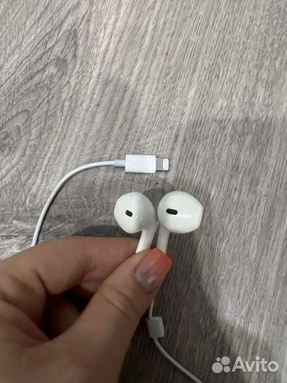 Наушники apple earpods lightning