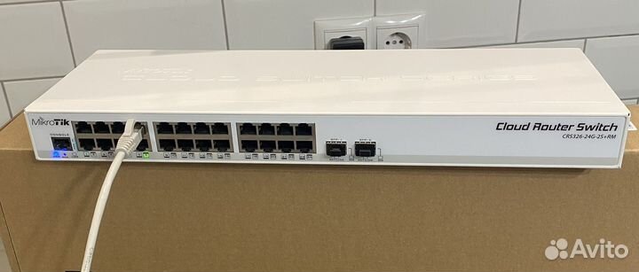 MikroTik CRS326-24G-2S+RM