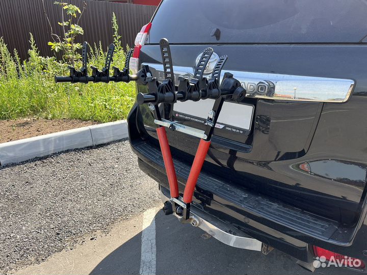 Велокрепление на фаркоп на 3 велосипеда