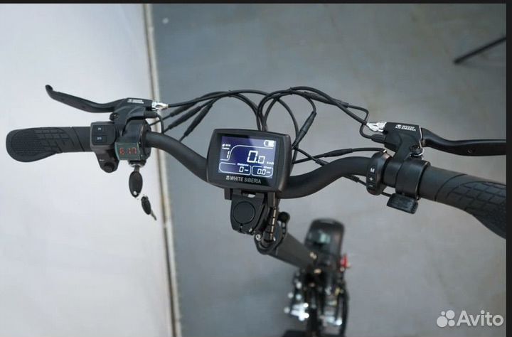 Электросамокат white siberia nerpa 3200