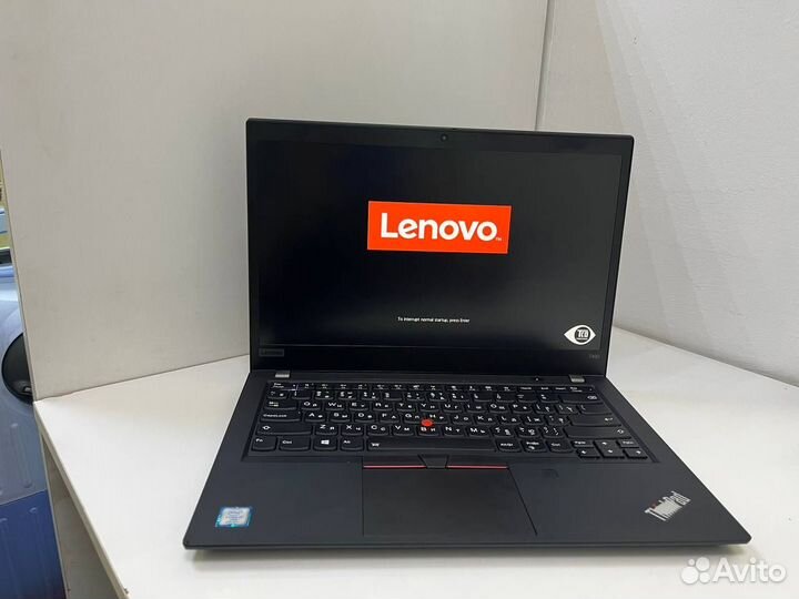 Ноутбук Lenovo ThinkPad T490