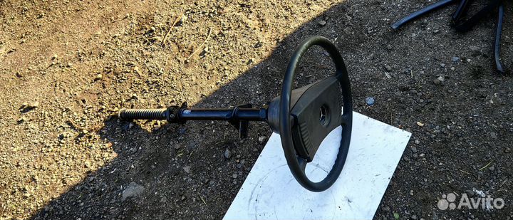 Руль Mercedes-benz w123