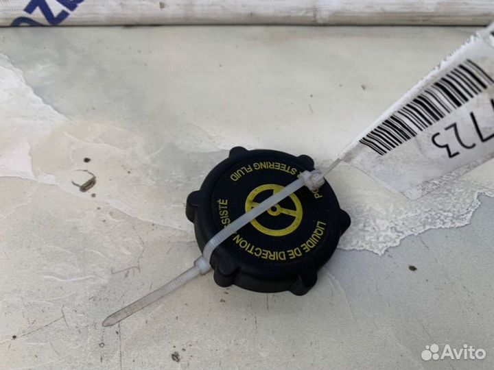 Крышка бачка гидроусилителя Ford C-Max C214 1.6