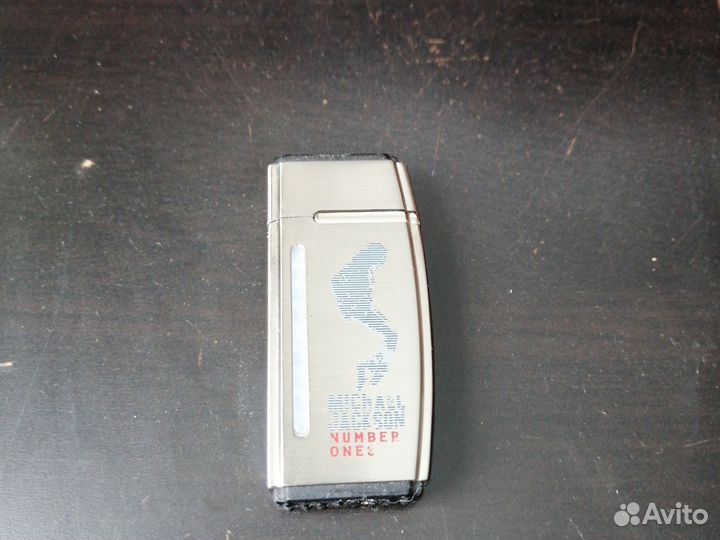 Зажигалка газовая