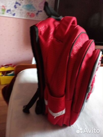 Рюкзаки ранцы для школы
