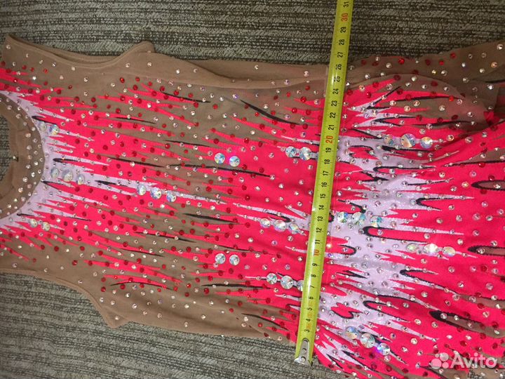 Купальник для худ.гимнастики-в идеальном состоянии