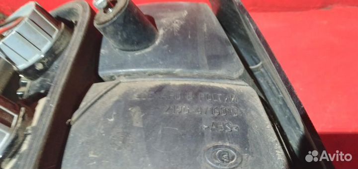 Гранта седан фонарь задний правый ваз 2190