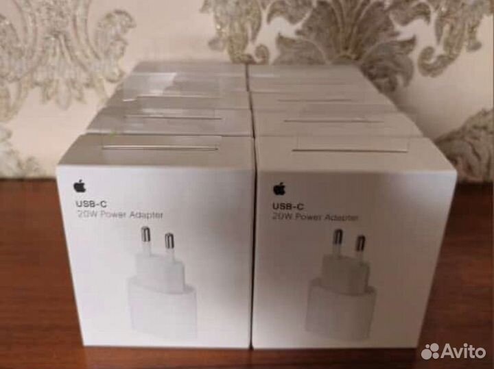 Зарядка на iPhone 20w