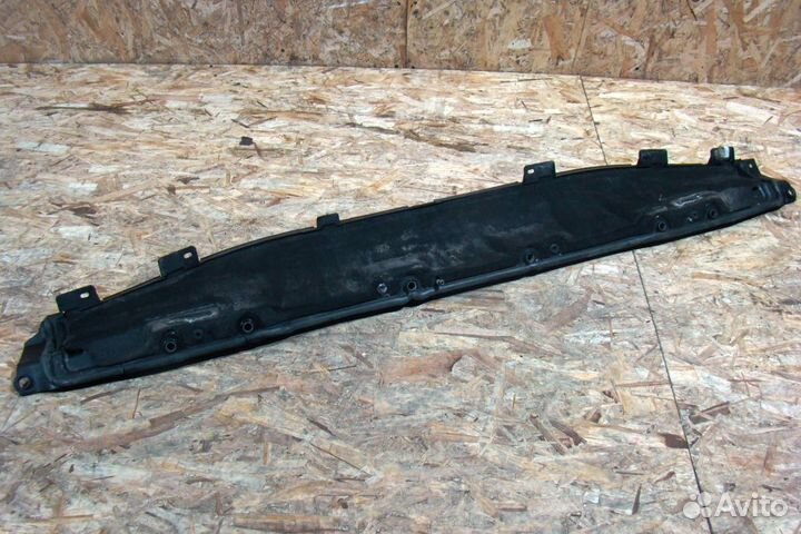 Renault Megane 3 Решетка стеклоочистителей нижшяя