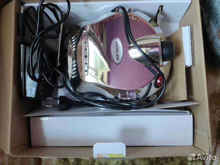Машинка для маникюра и педикюра