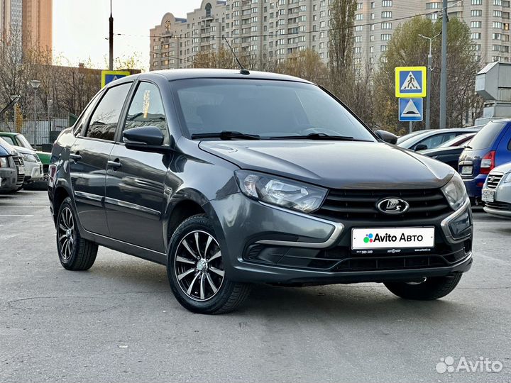 LADA Granta 1.6 МТ, 2021, 199 950 км