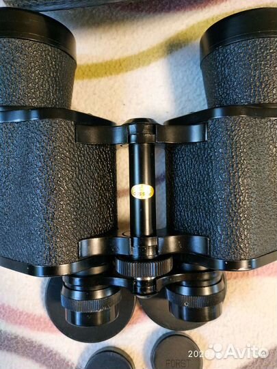 Бинокль Япония 10х50